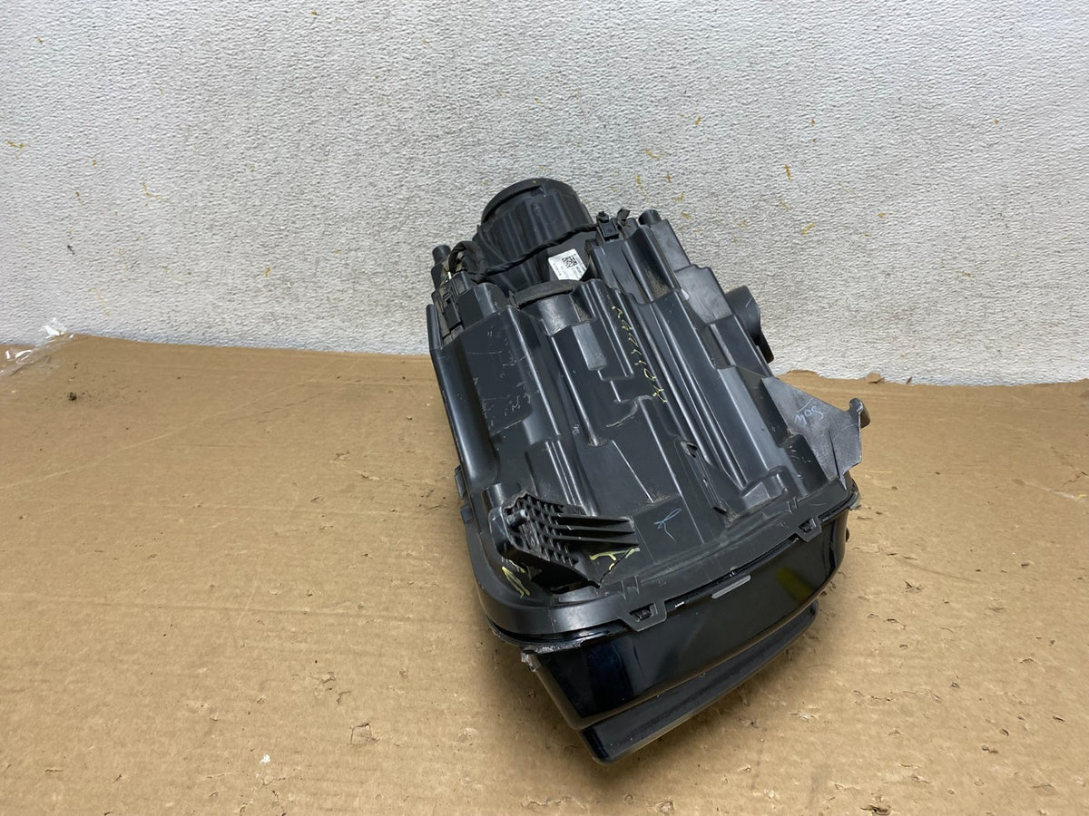 2018 - 2021 Ford Ecosport Right Passenger RH Halogen Headlight AH8995 DW8