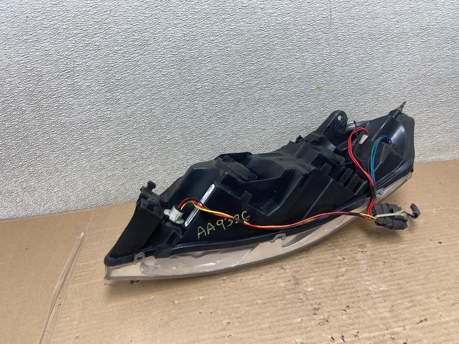 2006 to 2013 Chevrolet Impala Right Passenger RH Headlight Halogen AA9326 DW6