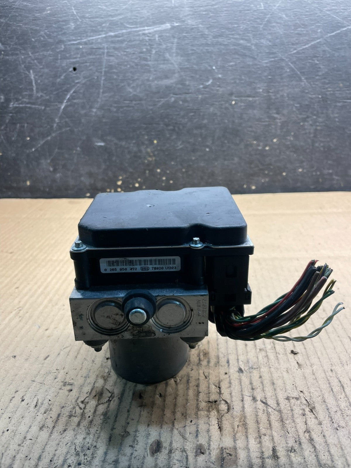 2007 - 2009 Land Rover Range Rover ABS Anti Lock Brake Pump Module X8600 DG2