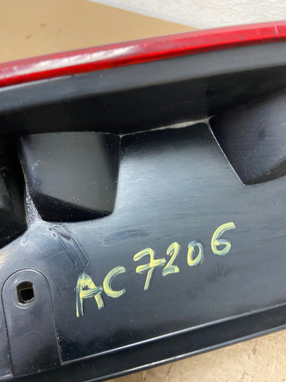2002 2003 2004 Jeep Liberty Left Driver LH Side Tail Light AC7206 LK8
