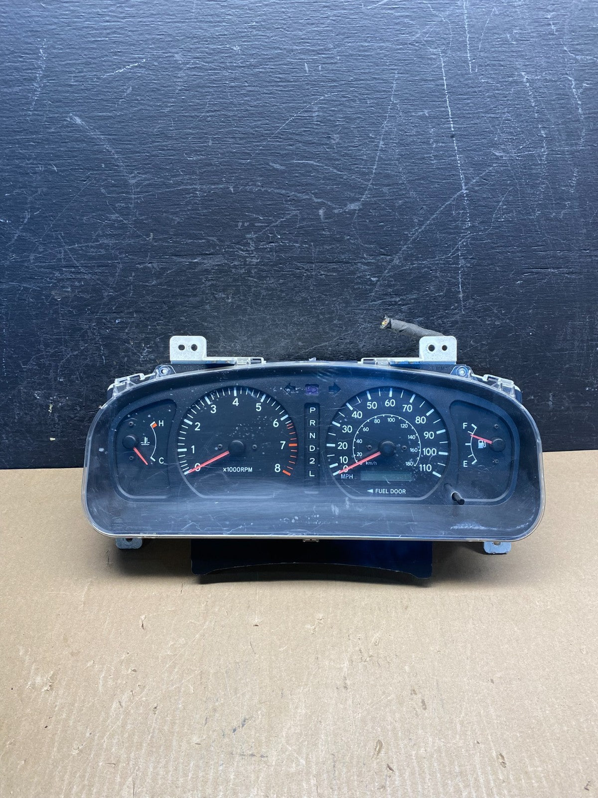 1998 1999 2000 Toyota Sienna Speedometer Cluster Gauge AG1849 DG0