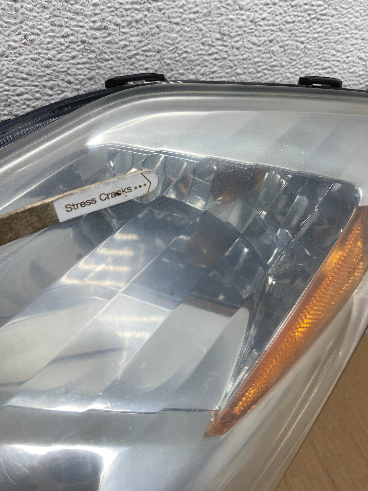 2004 - 2005 Toyota Prius Left Driver Lh Xenon HID Headlight AI9082 DW4