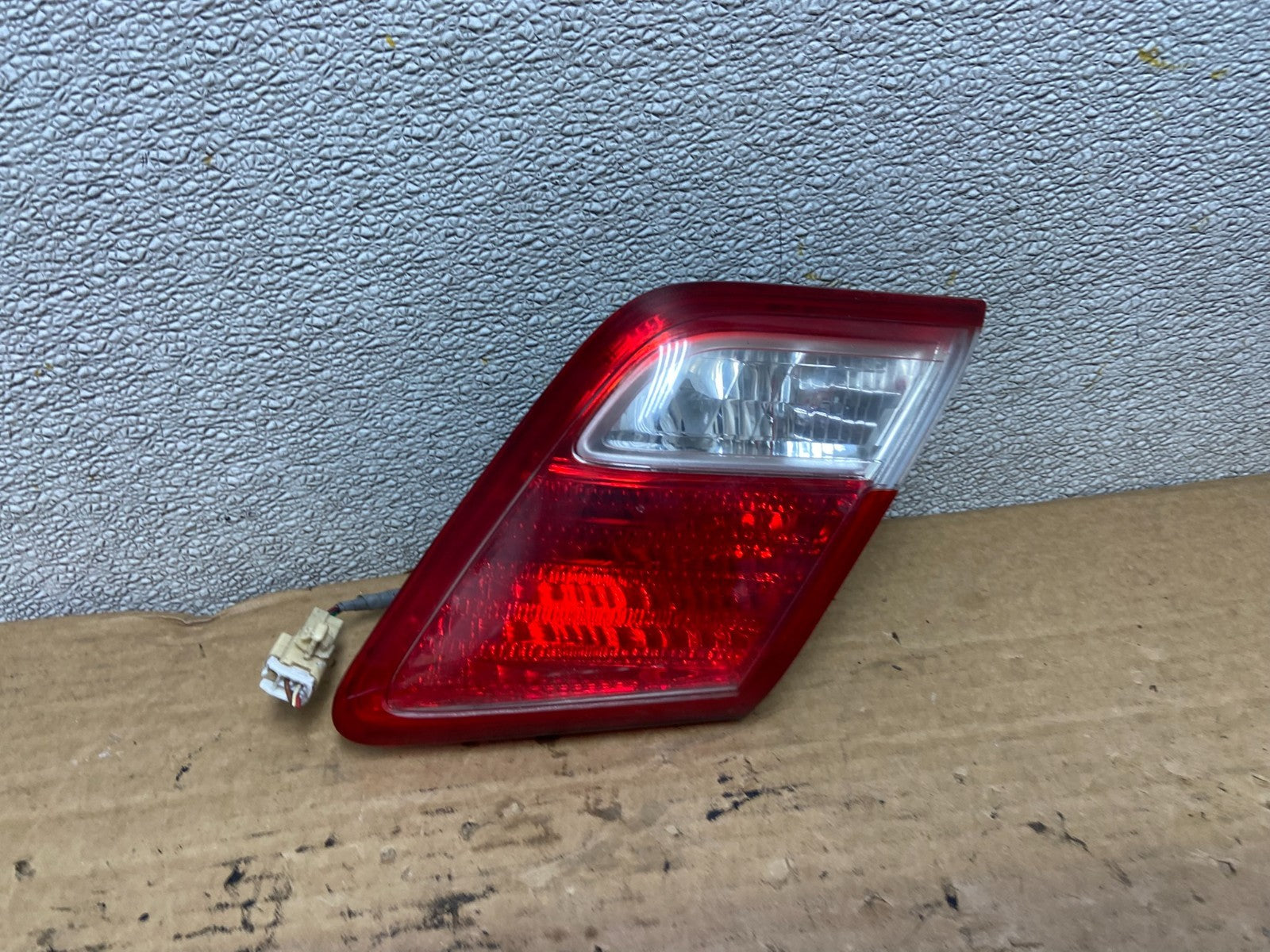 2007 2008 2009 Toyota Camry Right Passenger Rh Tail Light Inner OEM AB3313 LK0