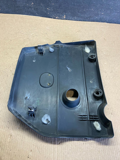 2004 to 2009 Mazda 3 DOHC 16 VALVE Engine Shield Top Cover n8269 PS7