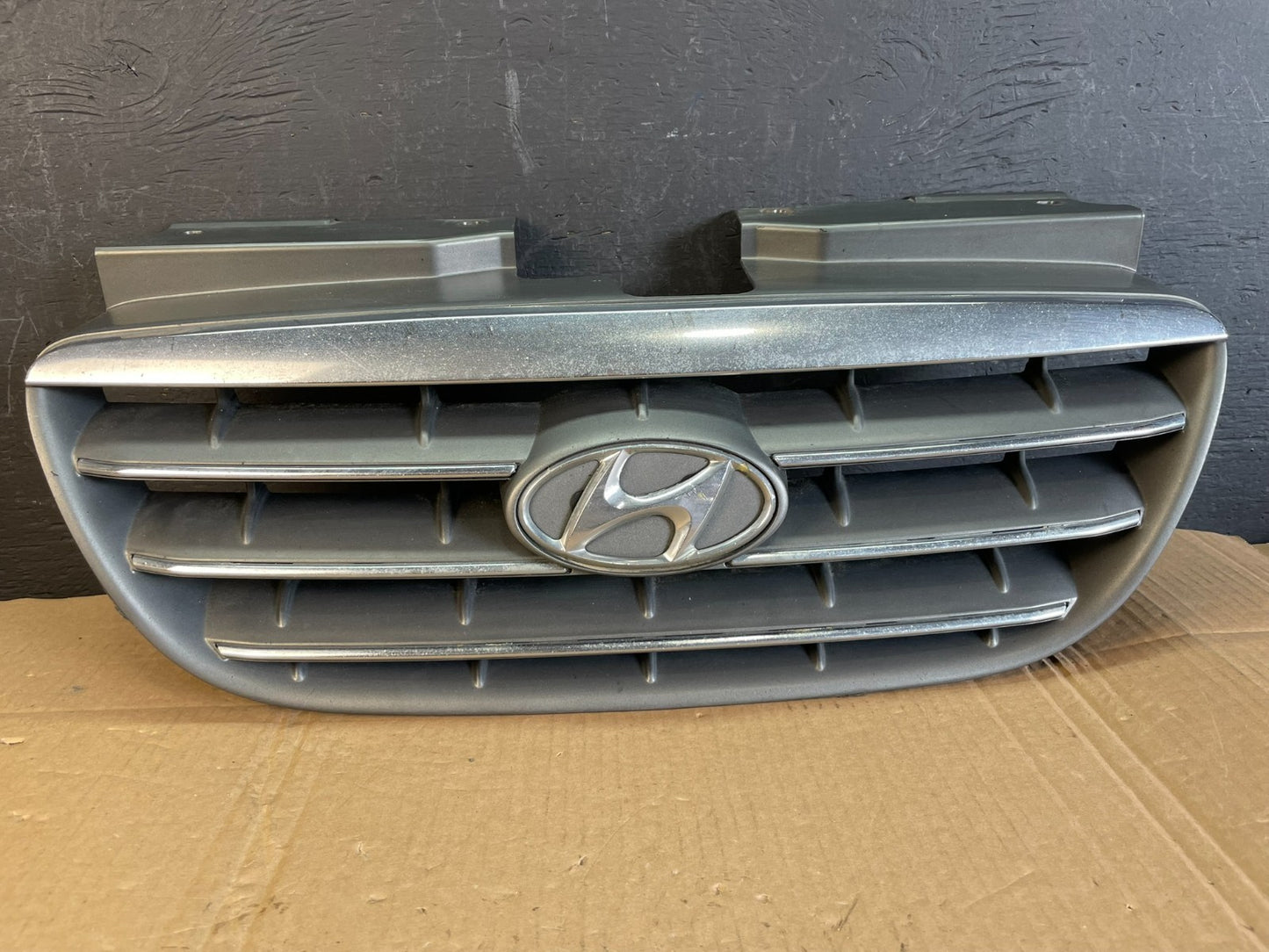 2007 2008 2009 Hyundai Elantra Front Upper Grille Grill Aftermarket AC5446 DG0