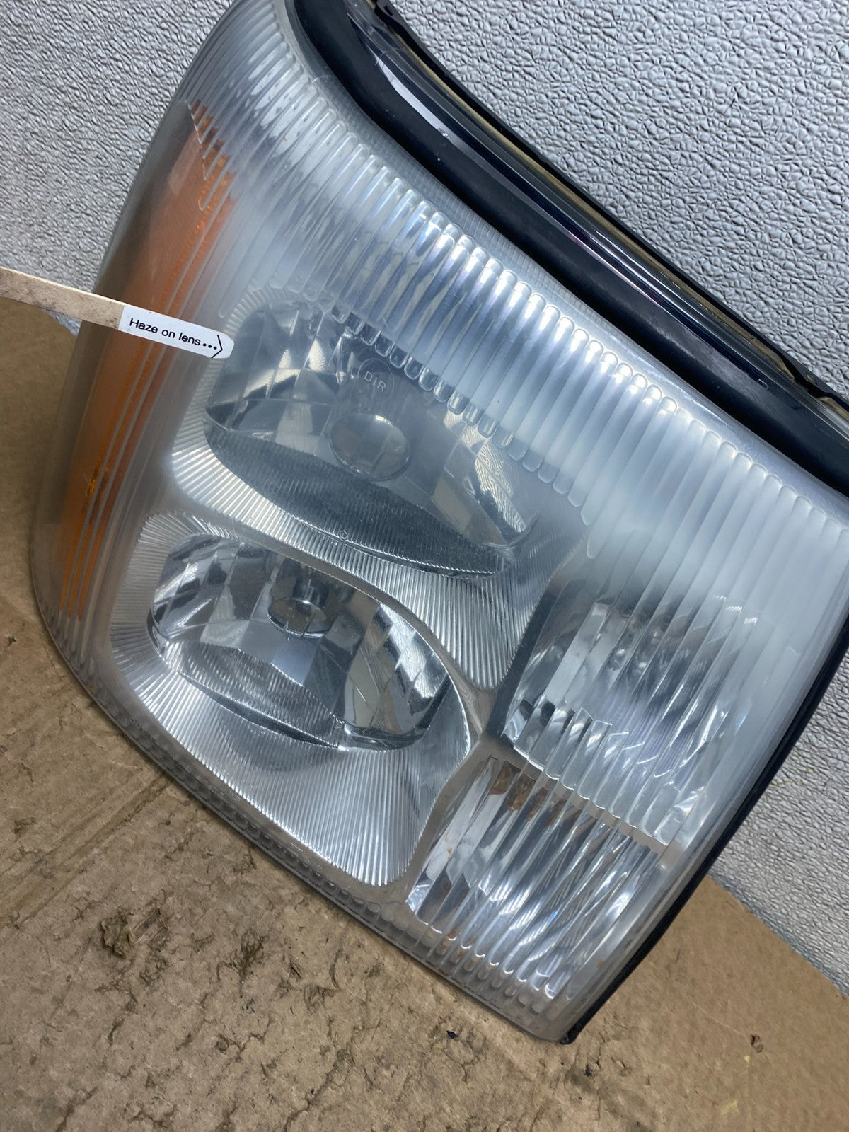 2002-2006 Cadillac Escalade Right Passenger Side Xenon HID Headlight Oem Z12444