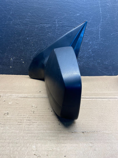 2003 to 2009 Kia Sorento Left Driver LH Door Mirror ae8111 DG8