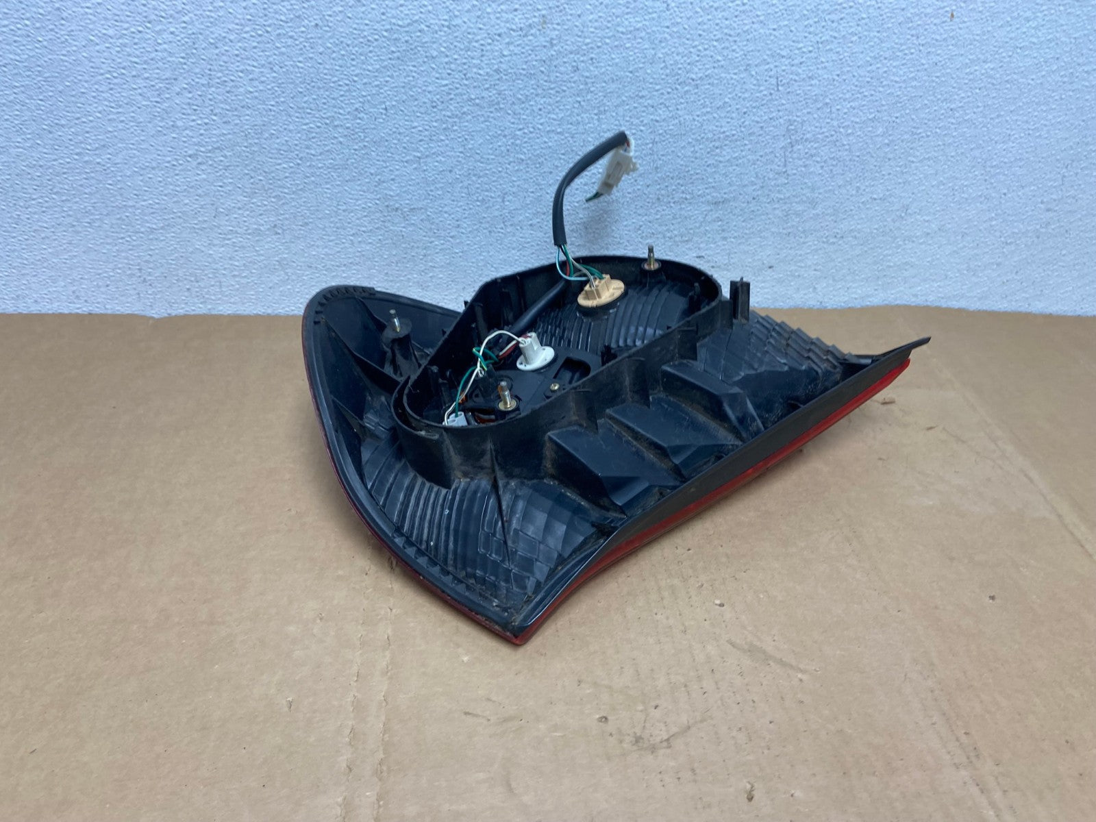 2002 2003 2004 Toyota Camry Left Driver LH Side Tail Light AC8413 LK4