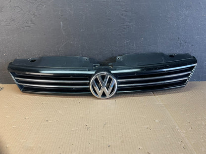 2011 to 2014 Volkswagen Jetta Sedan Front Upper Grille Grill ae3723 DG0