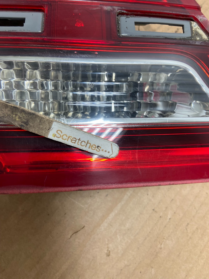 2013 to 2018 Ford Taurus Left Driver Lh Side Tail Light Inner AI8507 LK3