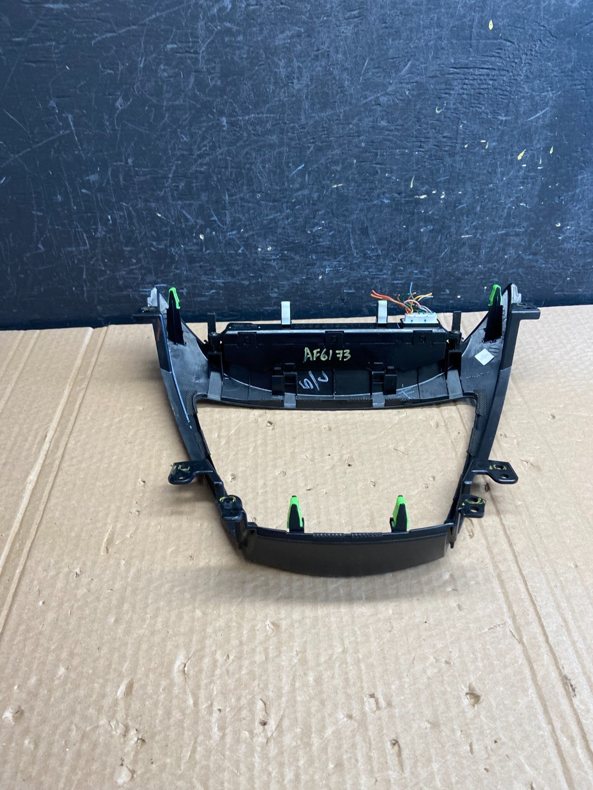 2011-2013 Hyundai Elantra Dash Radio Bezel Clock Display Trim AF6173 DG4