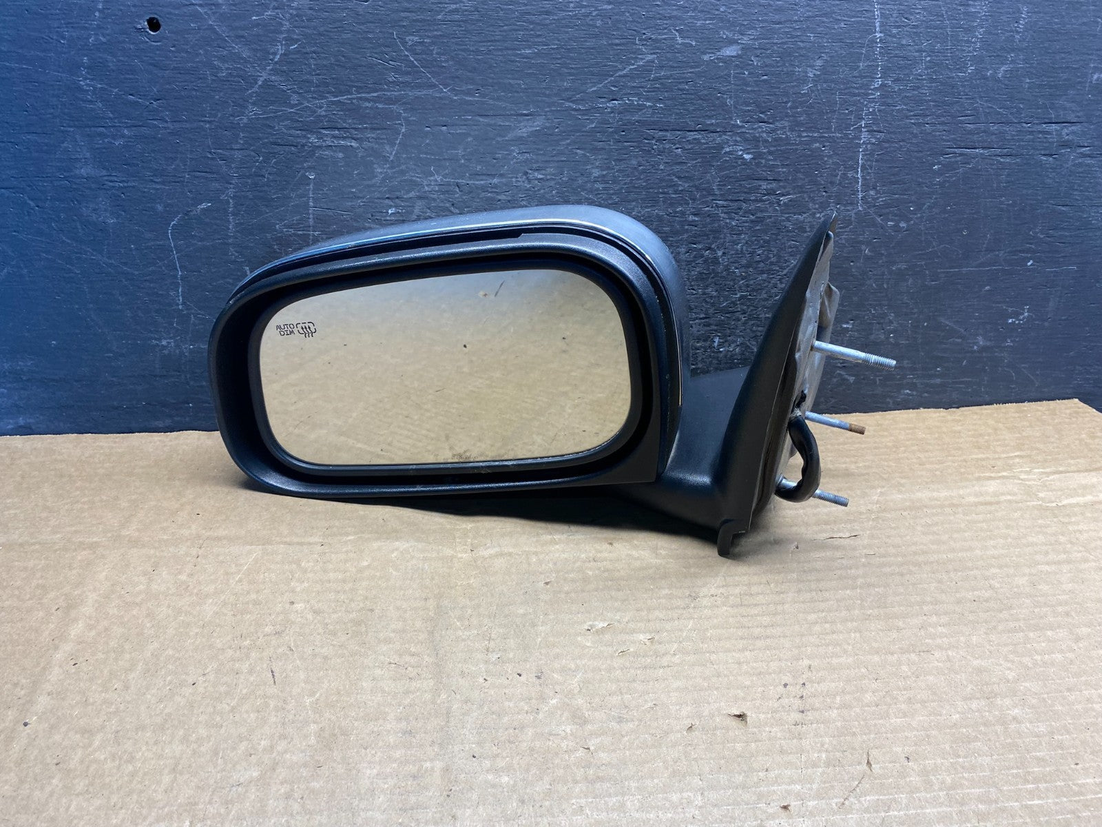 2007 2008 2009 Chrysler Aspen Left Driver LH Heated Mirror AD9720 DW2
