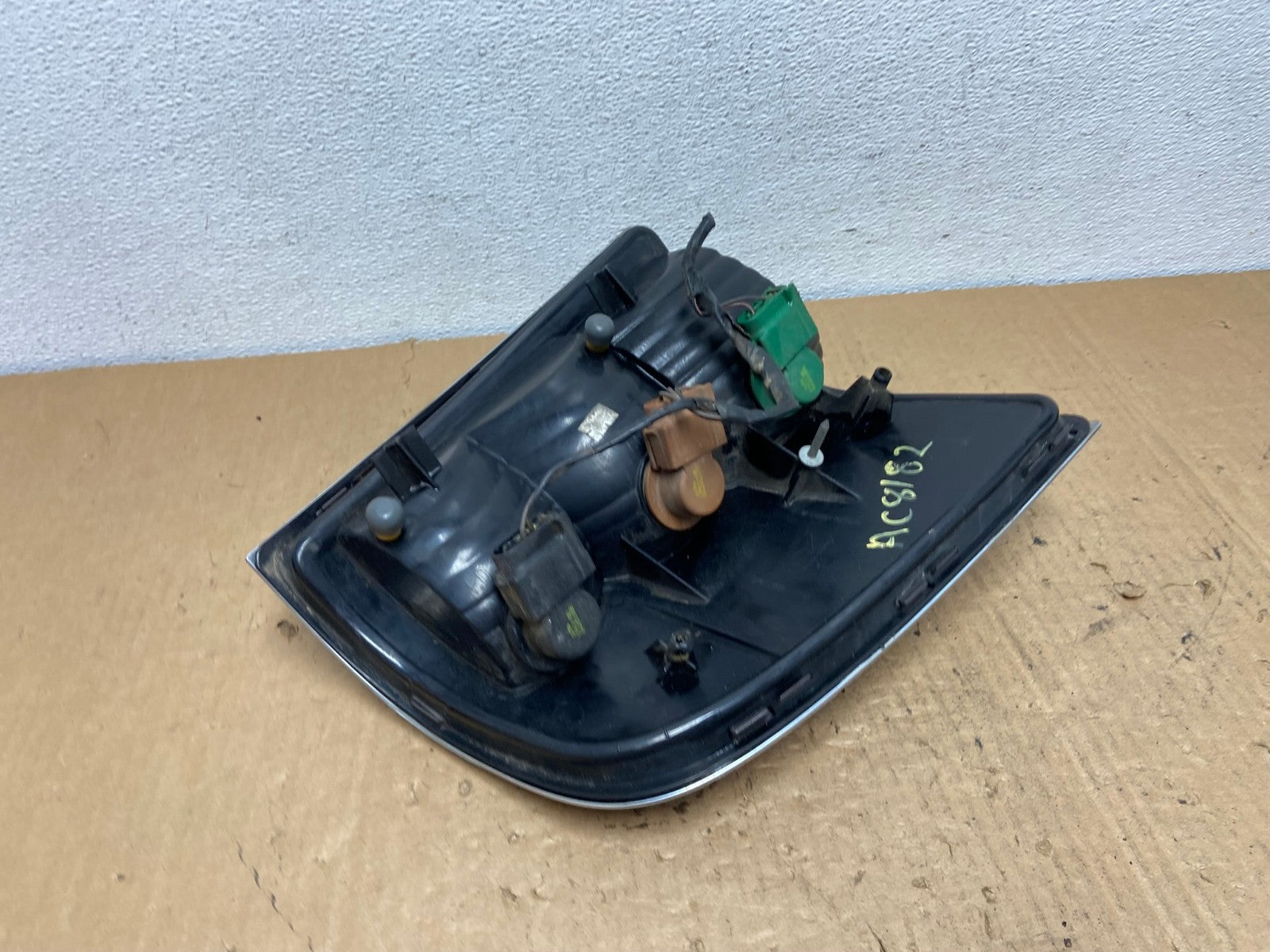 2002 2003 2004 2005 Mercury Mountaineer Right Passenger Tail Light AC8182 LK5