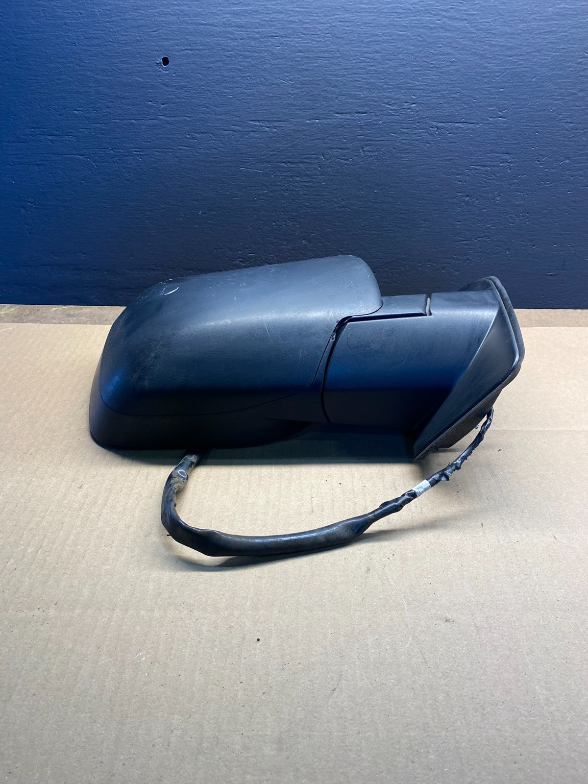 2004 to 2009 Nissan Titan Right Passenger View Door Mirror AB4130 DG2