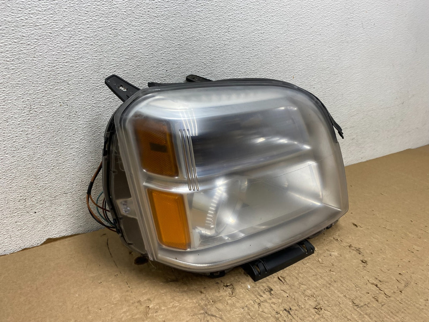 2010 to 2015 GMC Terrain Halogen Passenger Right Rh Side Headlight TYC AF9479 DW2
