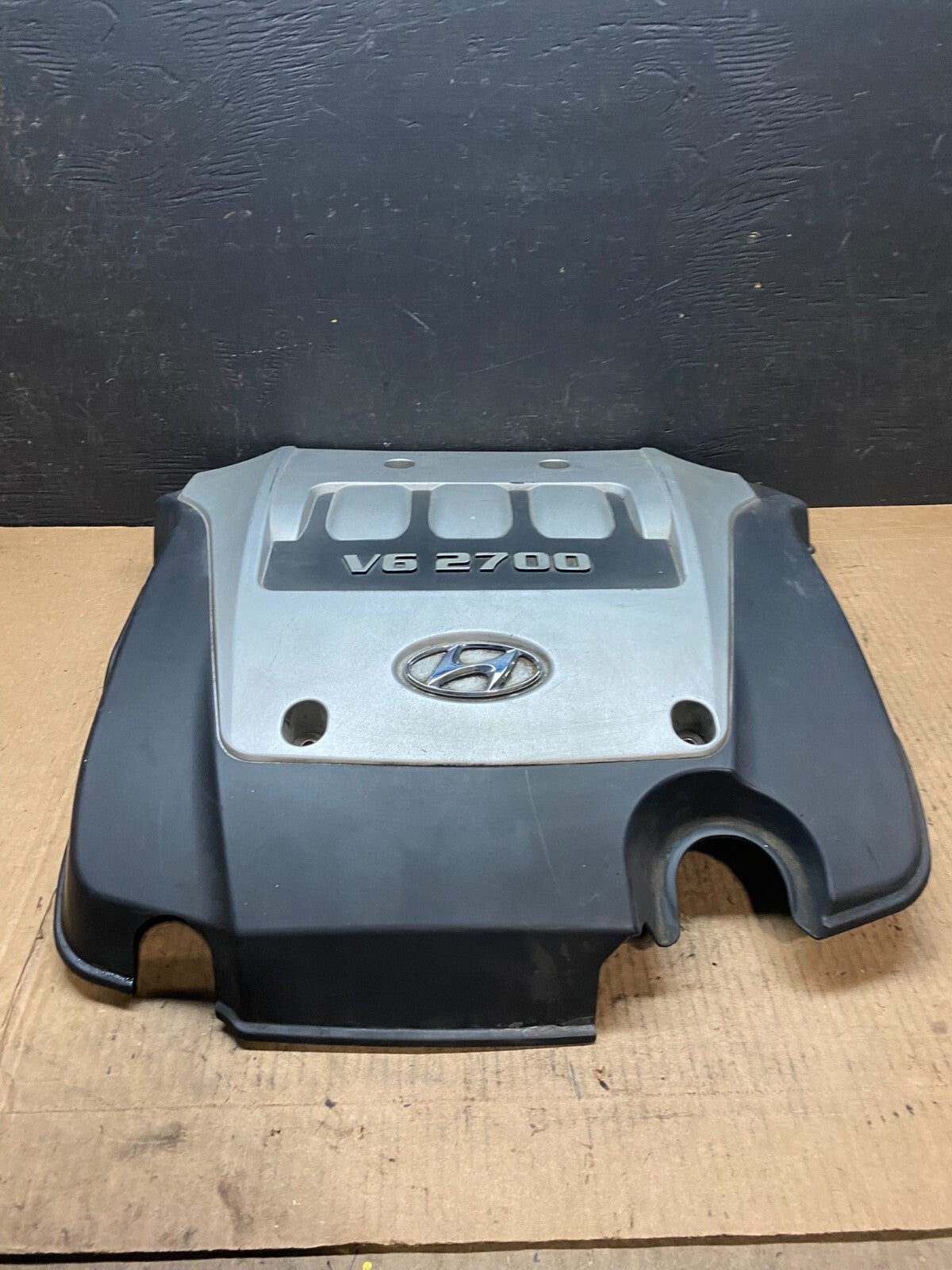 2005-2008 Hyundai Tucson 2.7L Engine Motor Cover 29240-37150 G2848 DG10