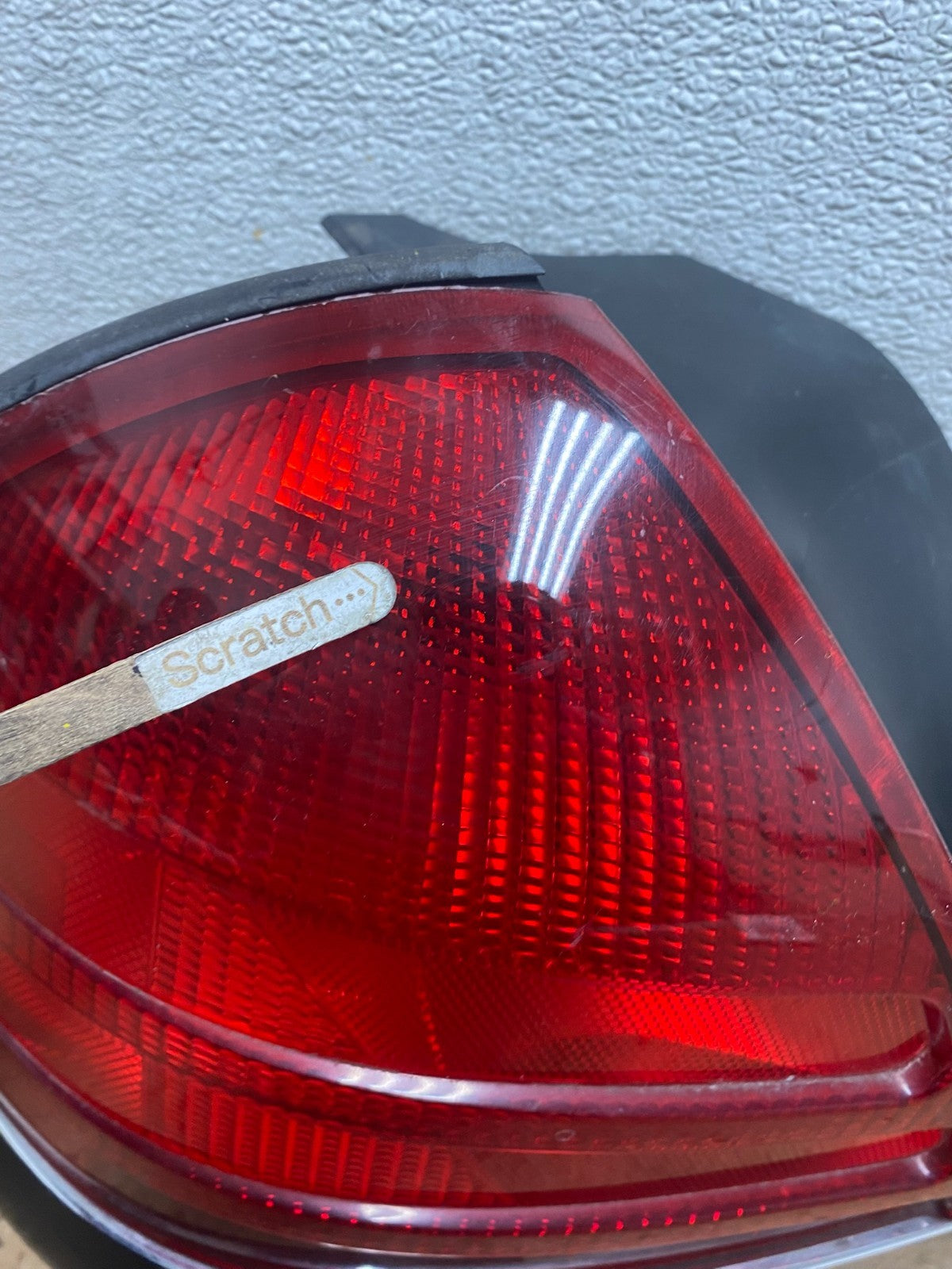1998-2003 Ford Crown Victoria Left+Right Side Tail Lights T0989 DW3