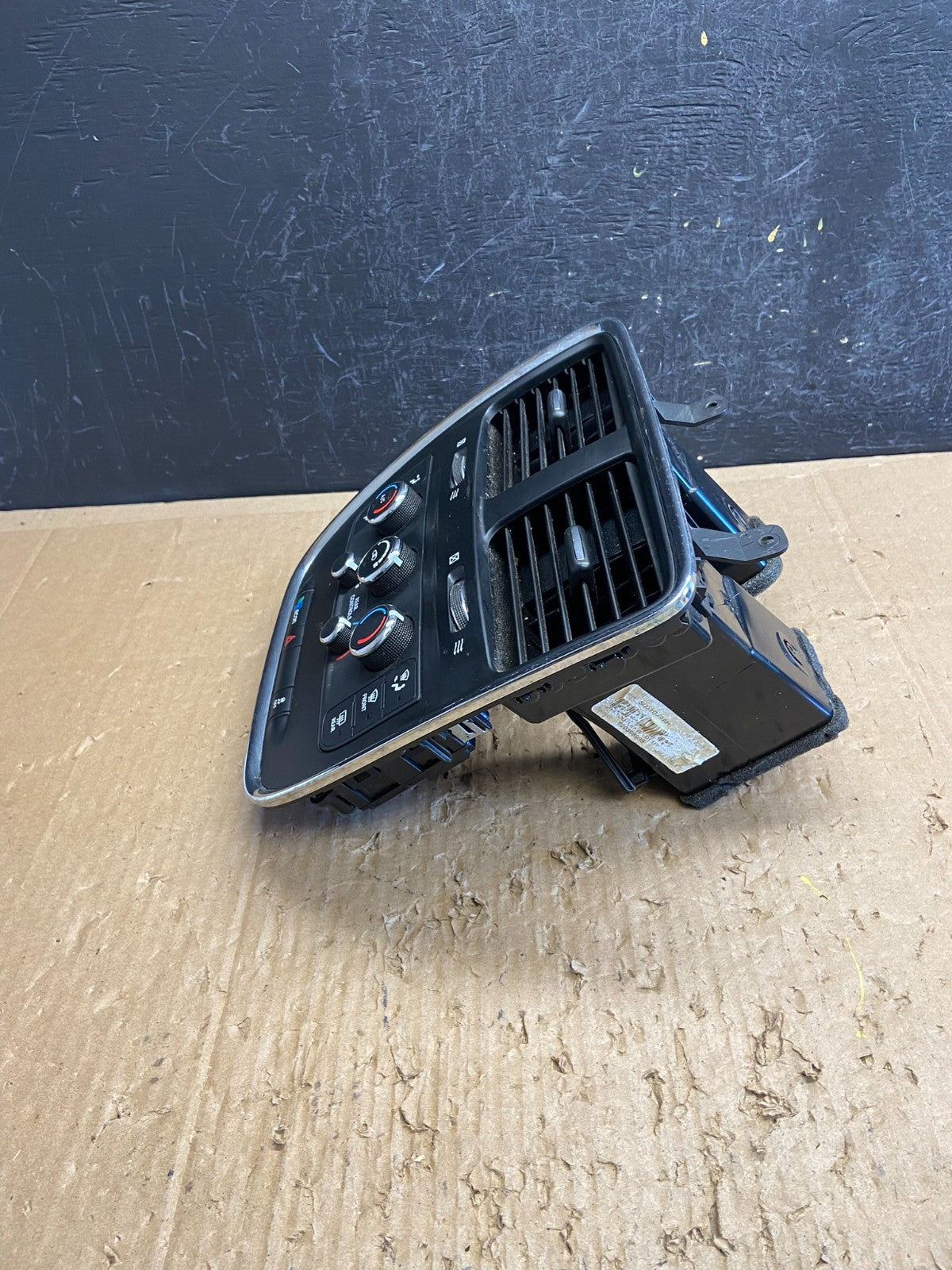 2011-2016 Dodge Grand Caravan Temperature Climate Control AC Heater AD6982 DG2
