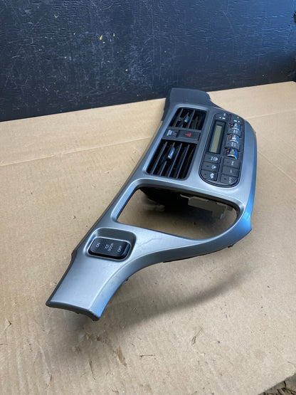 2005 to 2010 Honda Odyssey Radio Climate Control Dash Trim Bezel AC6174 DG1