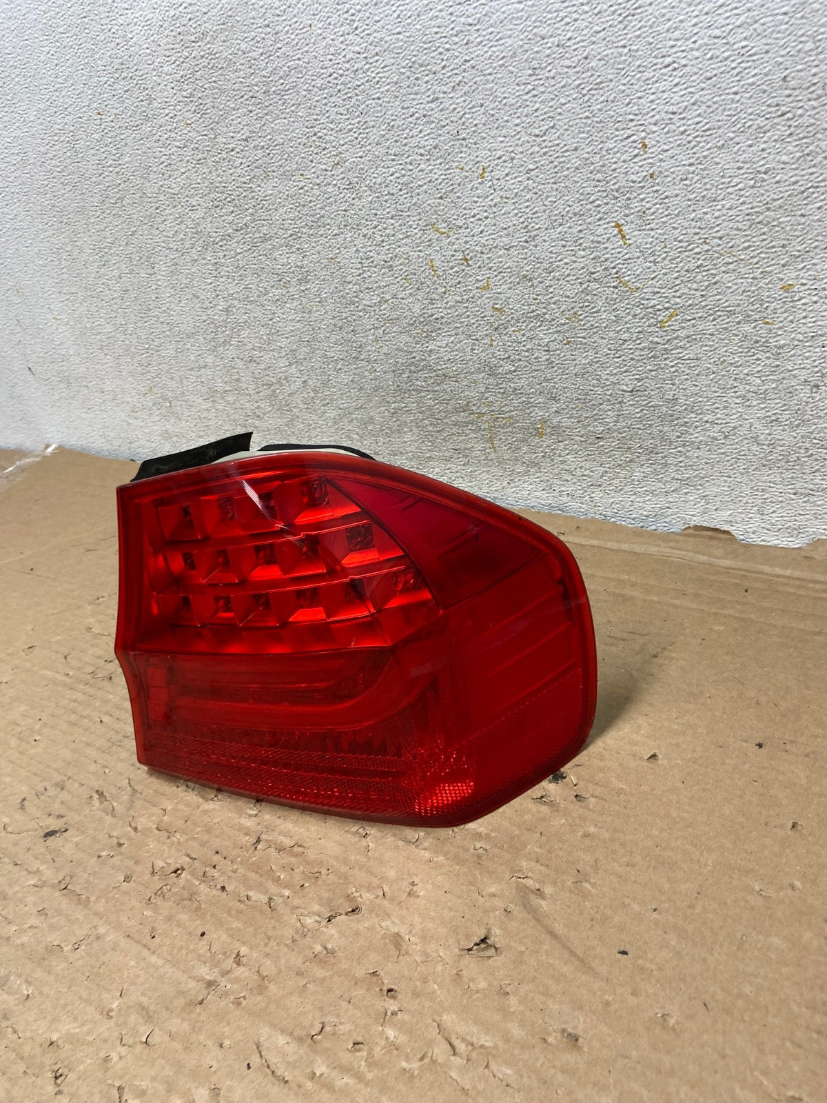 2009 2010 BMW 328i 3 Series Right Passenger RH Side Tail Light AH8925 LK1