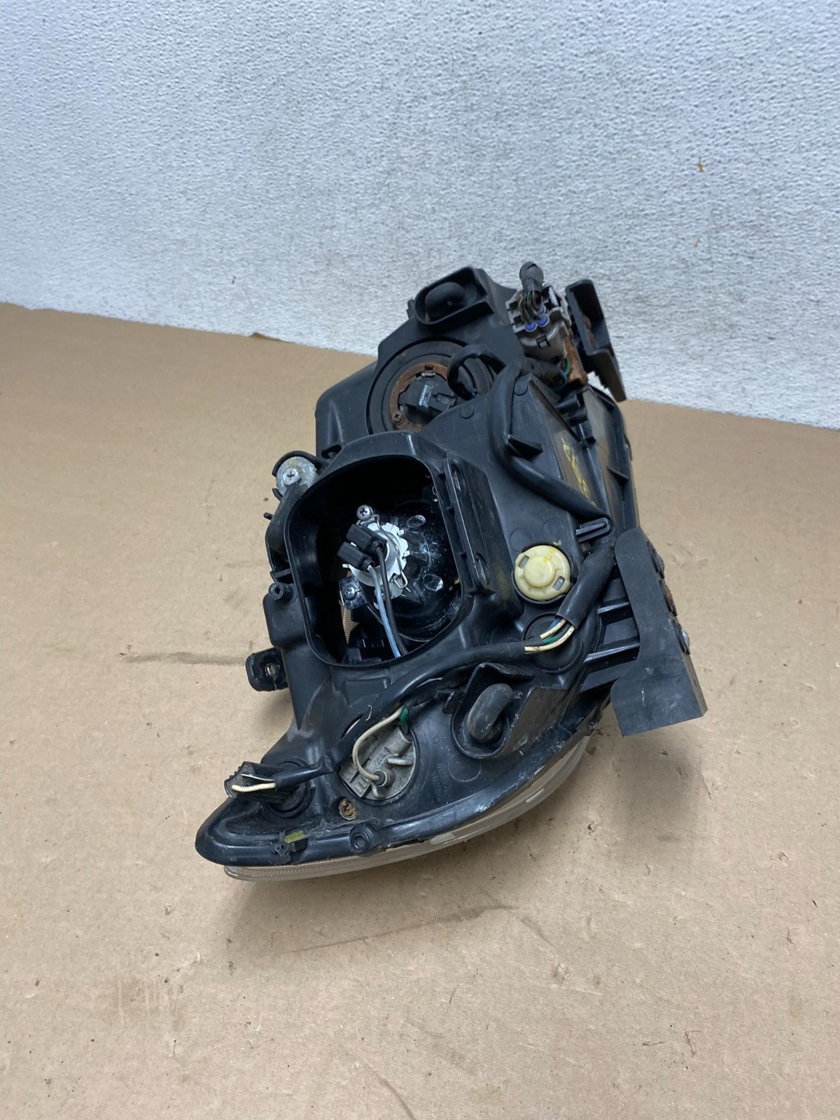 2008 - 2014 Subaru Tribeca Left Driver LH Side Halogen Headlight AG3397 DW10