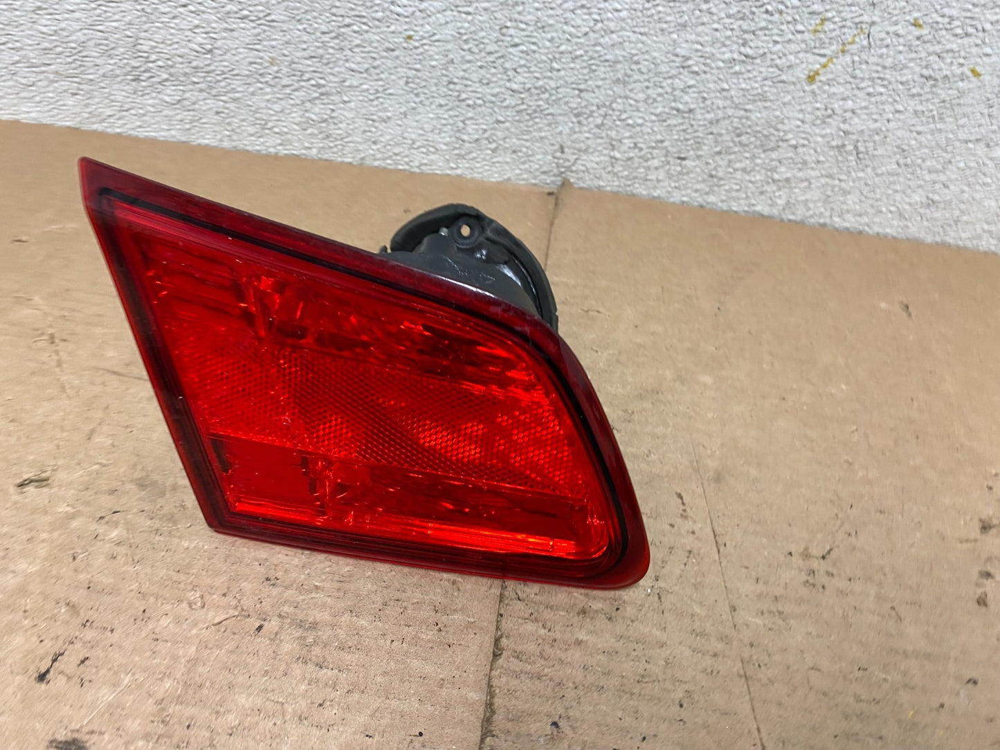2010-2014 Subaru Legacy Left Driver LH Side Tail Light Inner OEM P2676 DW1