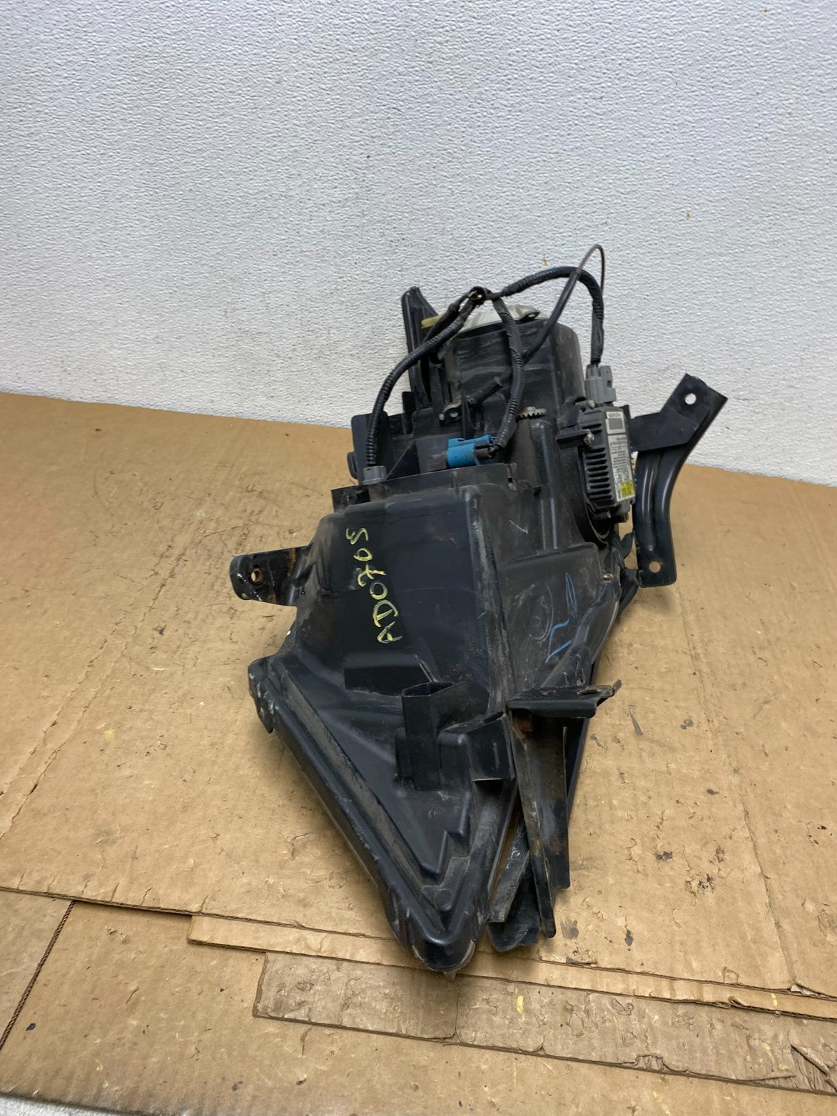 2007 2008 2009 Acura MDX Headlight Xenon HID Right Passenger RH AD0705 DW9