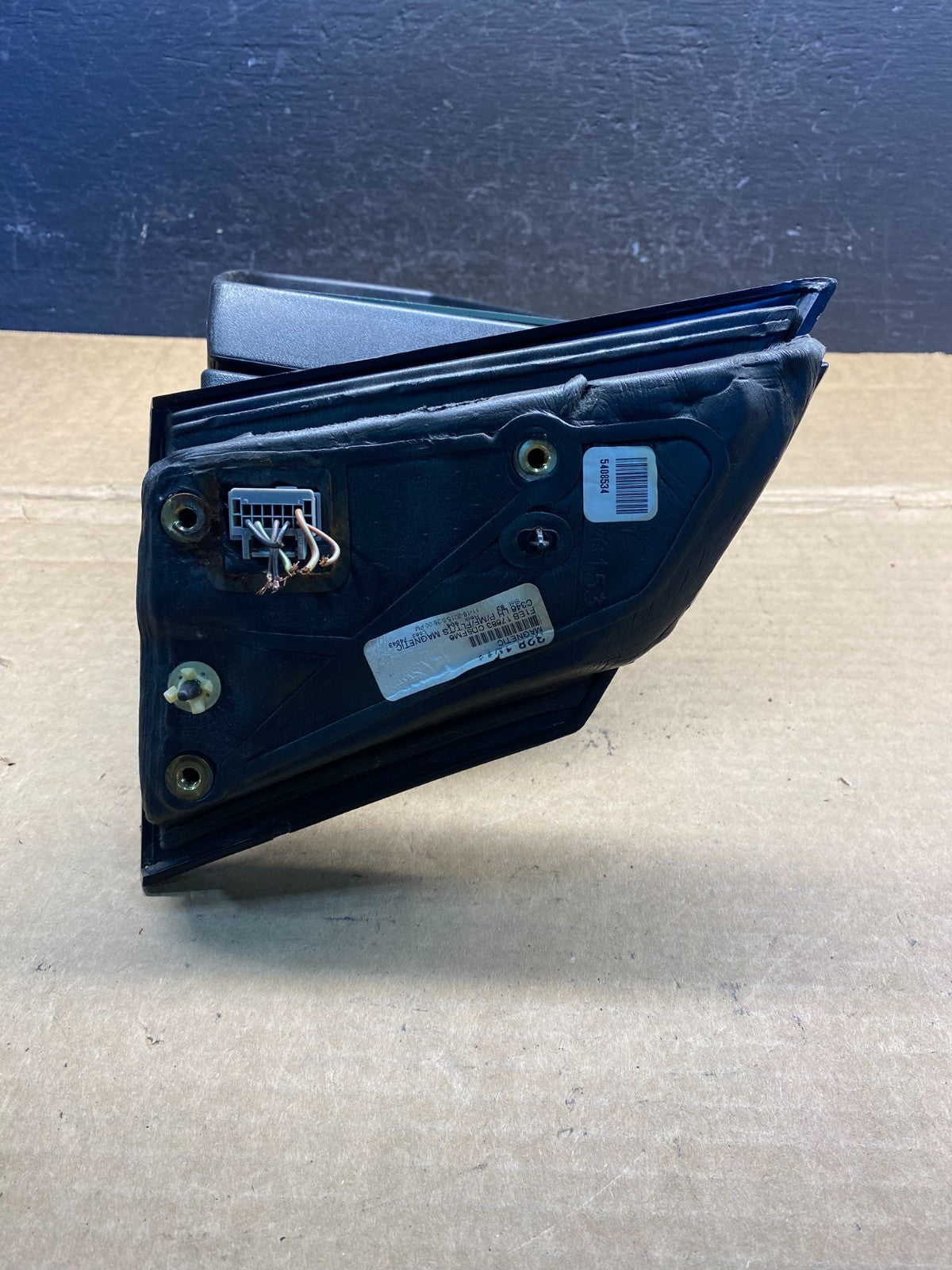 2015 to 2018 Ford Focus Left Driver View Door Turn Signal Mirror AD3338 DG4