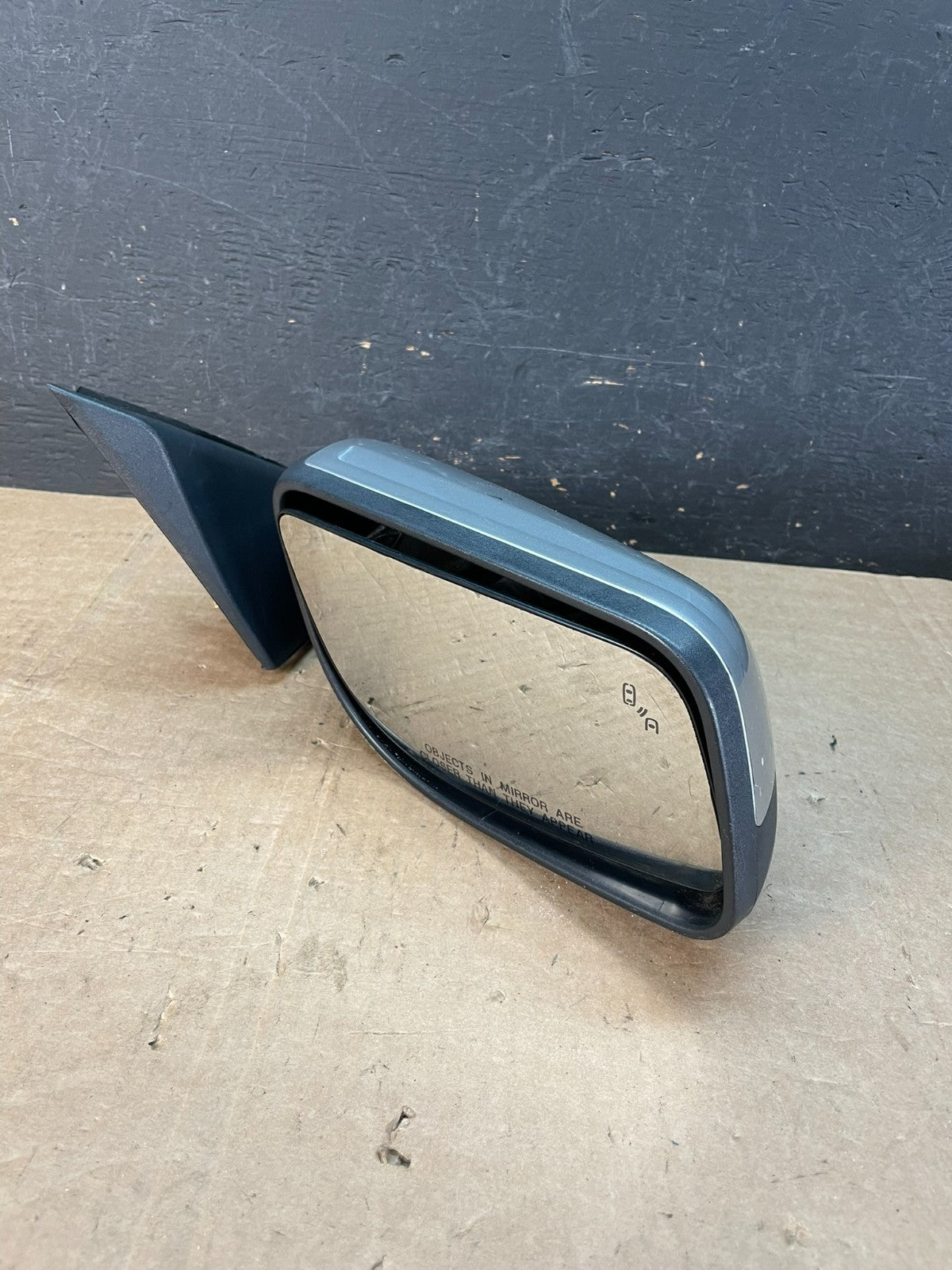 2010 - 2016 Lincoln MKS Right Passenger RH Blind Spot View Door Mirror AE8540 DW2