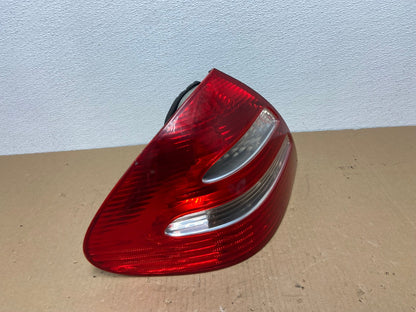 2003-2006 Mercedes E Class Sedan Left Driver LH Side Tail Light AB6462 LK2