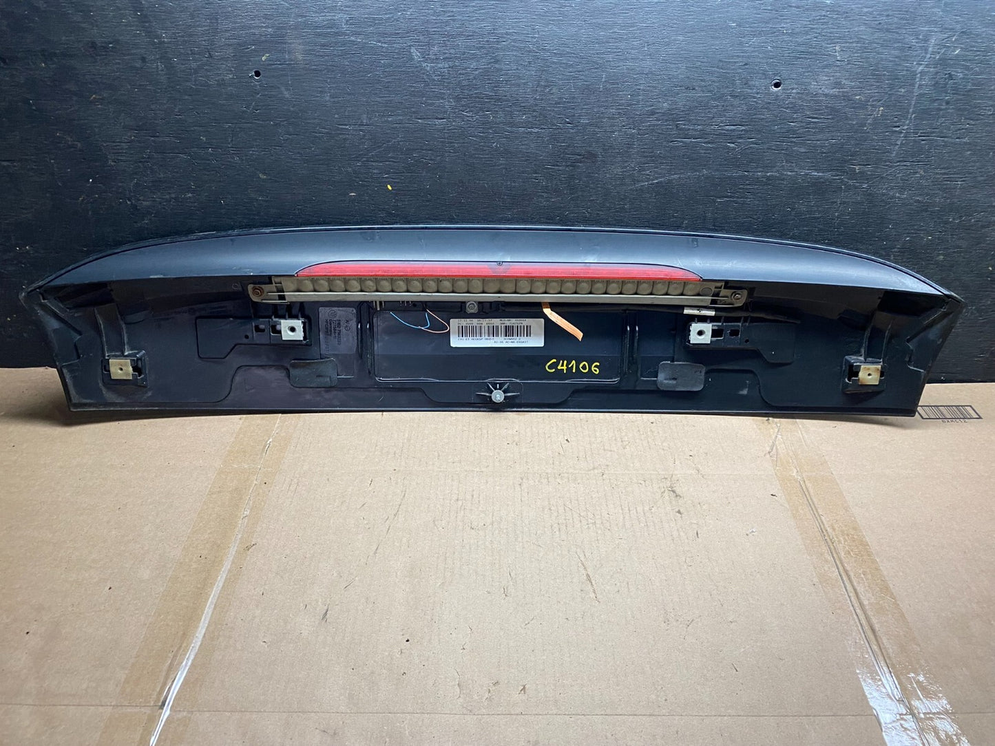 2009 to 2012 BMW E91 328i 3 Series Spoiler Boot Lid Tailgate Black OEM C41064