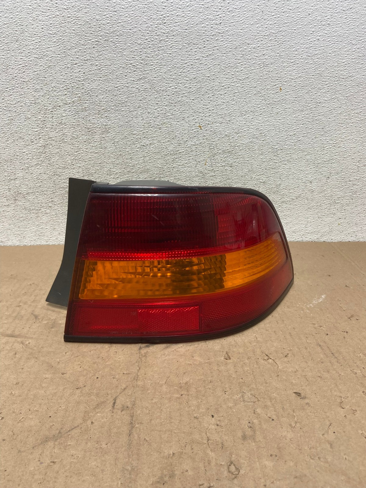 1997 1998 1999 Lexus ES300 Right Passenger RH Side Tail Light AG4860 LK0