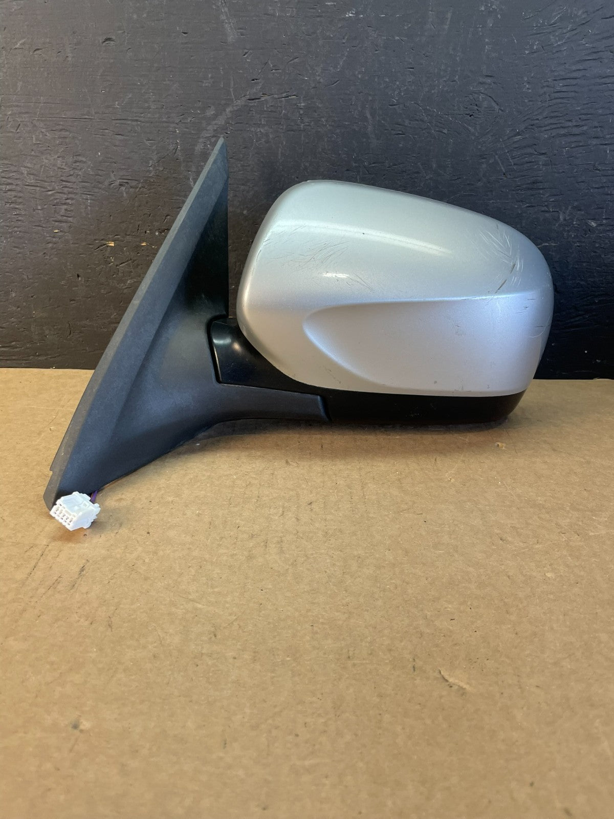 2009 to 2010 Subaru Forester Left Driver Side View Power Door Mirror AD0027 DW0