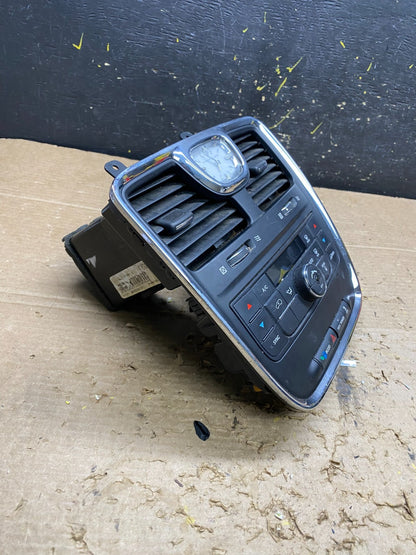 2011-2016 Dodge Grand Caravan Temperature Climate Control AC Heater X1233 DG2