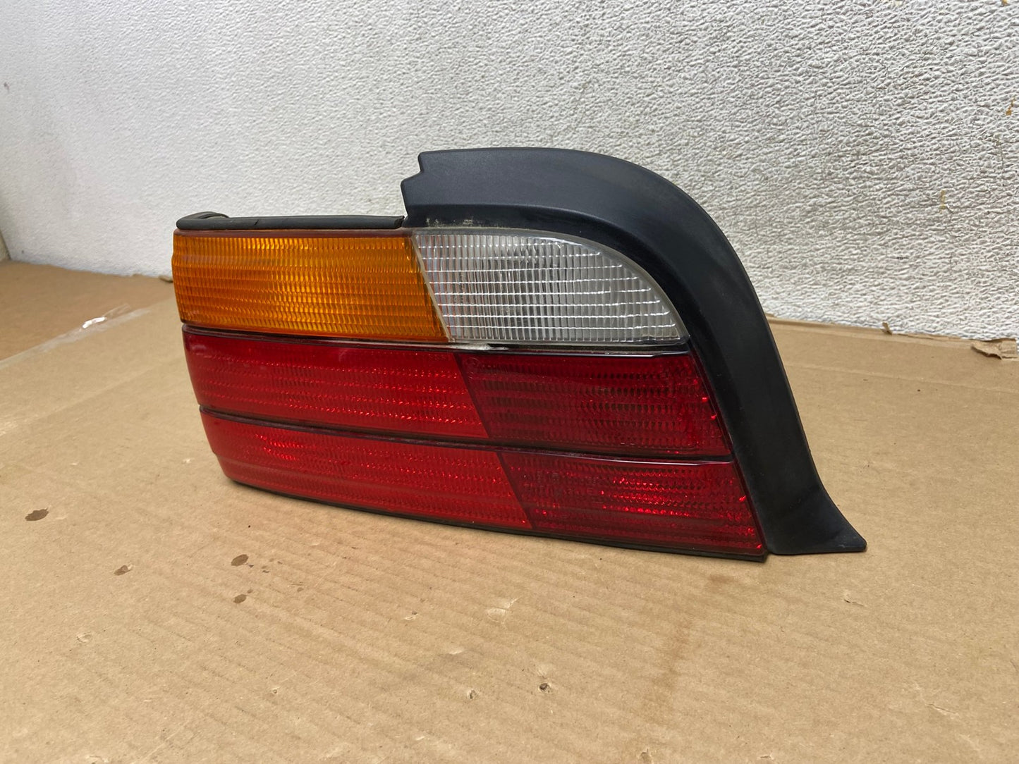 1995 to 1999 BMW E36 Left Driver LH Side Tail Light AG9165 LK2