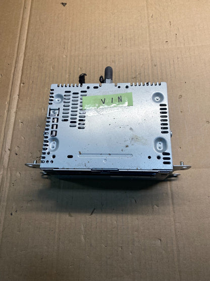 2014 to 2015 Ford Explorer Audio Equipment Radio Receiver AM FM CD AB2685 DG3