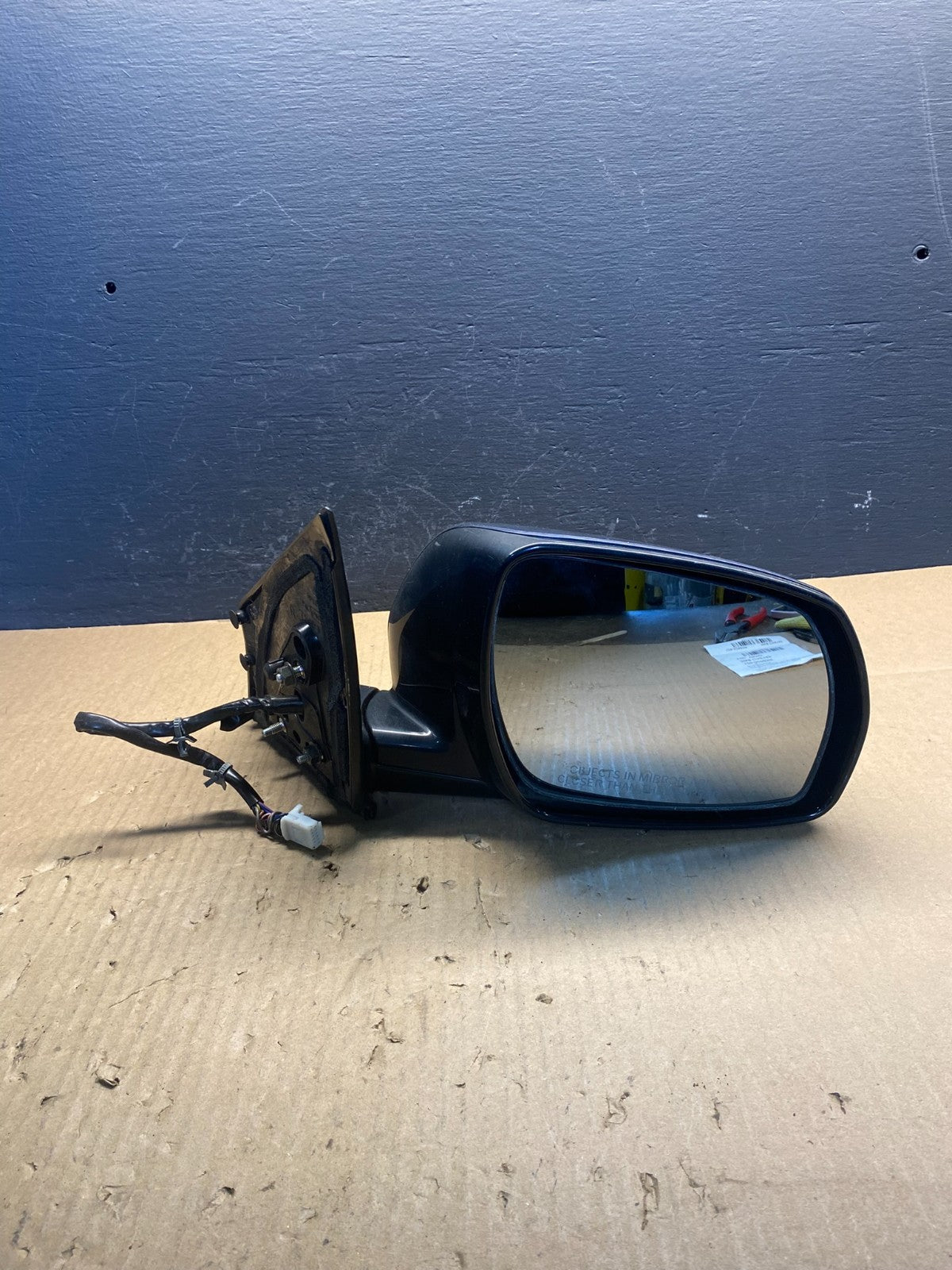 2005 to 2007 Nissan Murano Right Passenger Side View Door Mirror AC2626 DG9