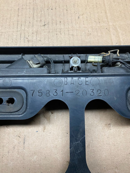 1990-1993 Toyota Celica GT Rear Center Taillight Garnish License Plate R5237 DG10