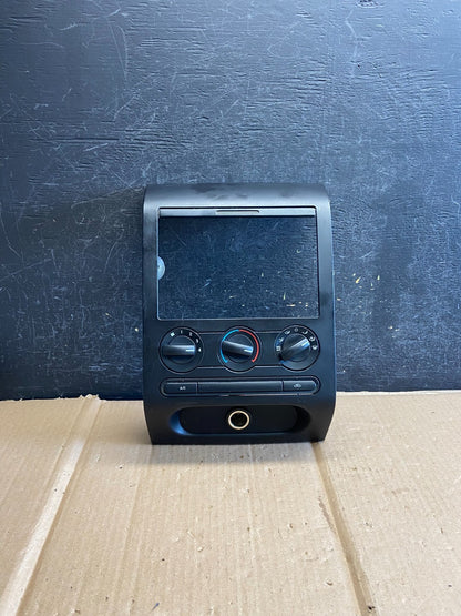 2004 to 2008 Ford F150 Radio Climate Dash Bezel Surround Black AH5575 DW0