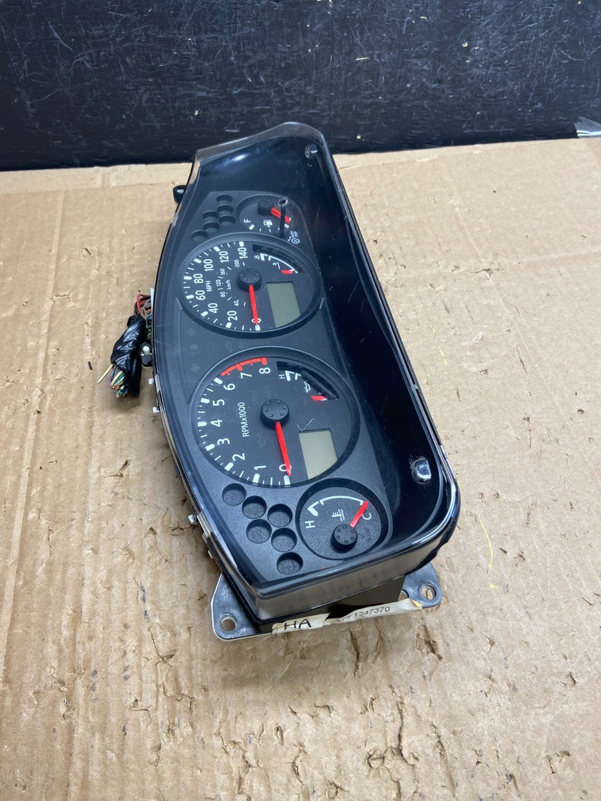 2006 2007 Nissan Xterra Speedometer Cluster Gauge AD6907 DG2