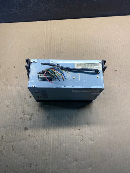 1999-2000 Chevrolet Express Radio AM FM  Player OEM AC2425 DG5