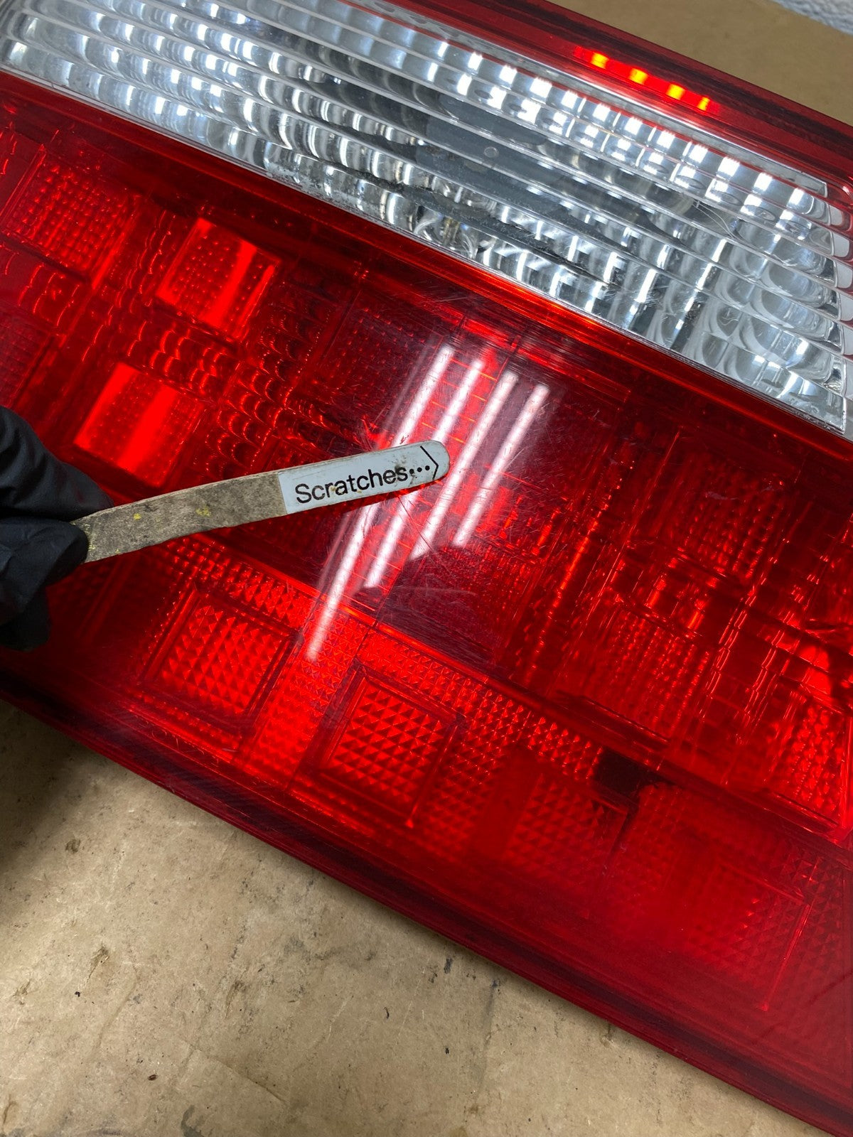 2005 2006 2007 Honda Odyssey Inner Left Driver Lh Tail Light AA0436 DW3