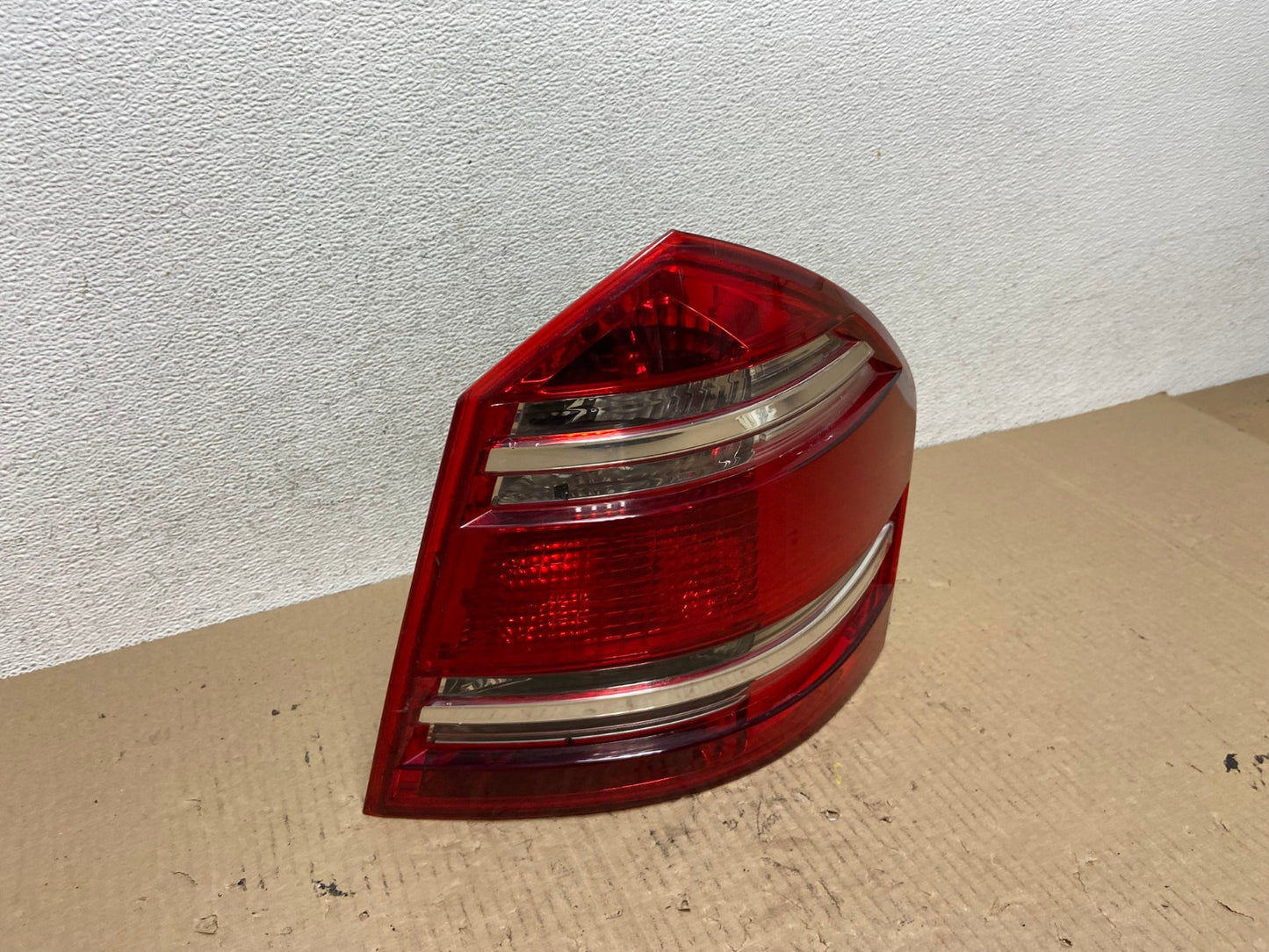 2007 to 2009 Mercedes GL-Class GL450 Right Passenger Tail Light AF5922 LK2