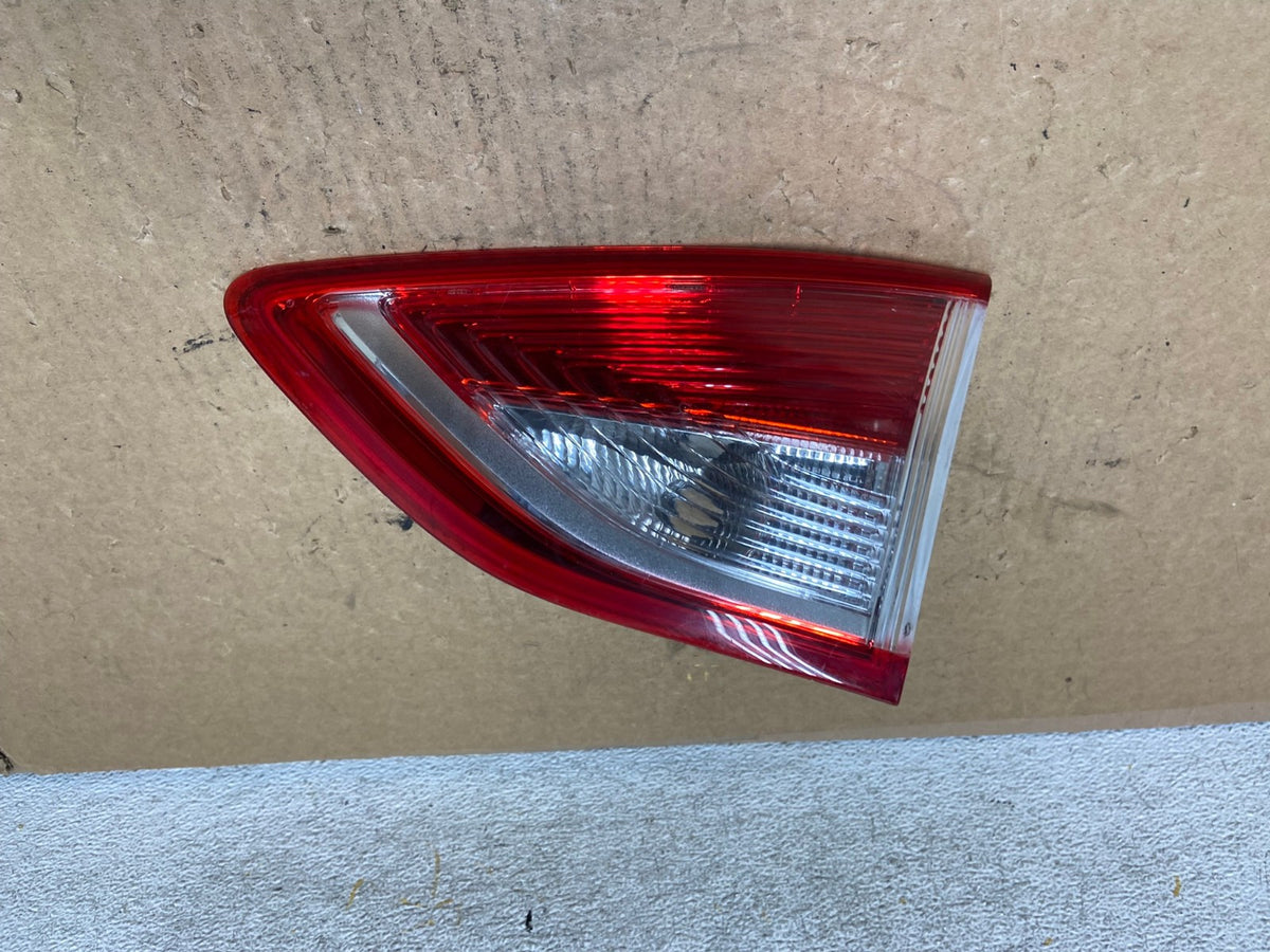 2013 to 2016 Ford Escape Right Passenger RH Side Inner Tail Light AI3513 LK0