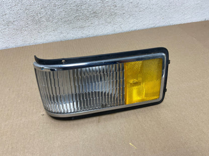 1989 to 1993 Cadillac Deville Front Left Driver LH Turn Signal AG5819 DG0