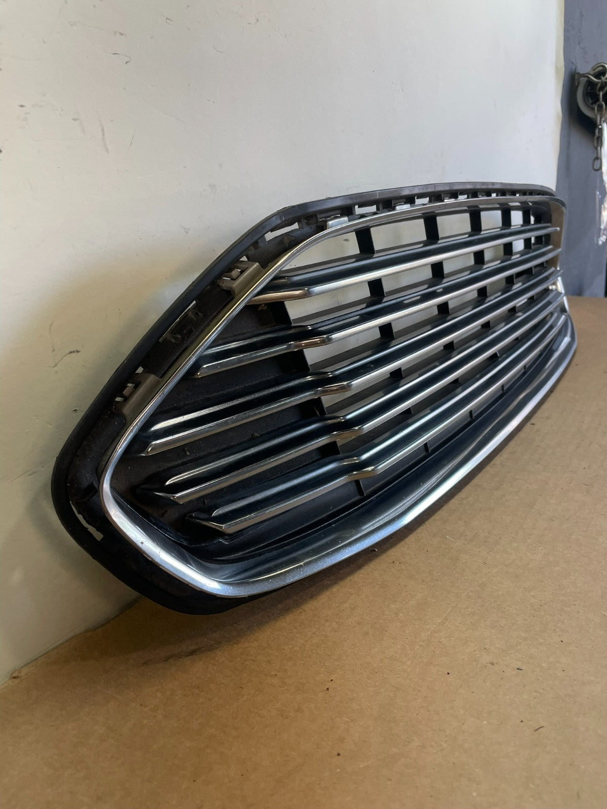 2013 to 2016 Ford Fusion Front Upper Grille Chrome Grill Bumper af8698 DG2