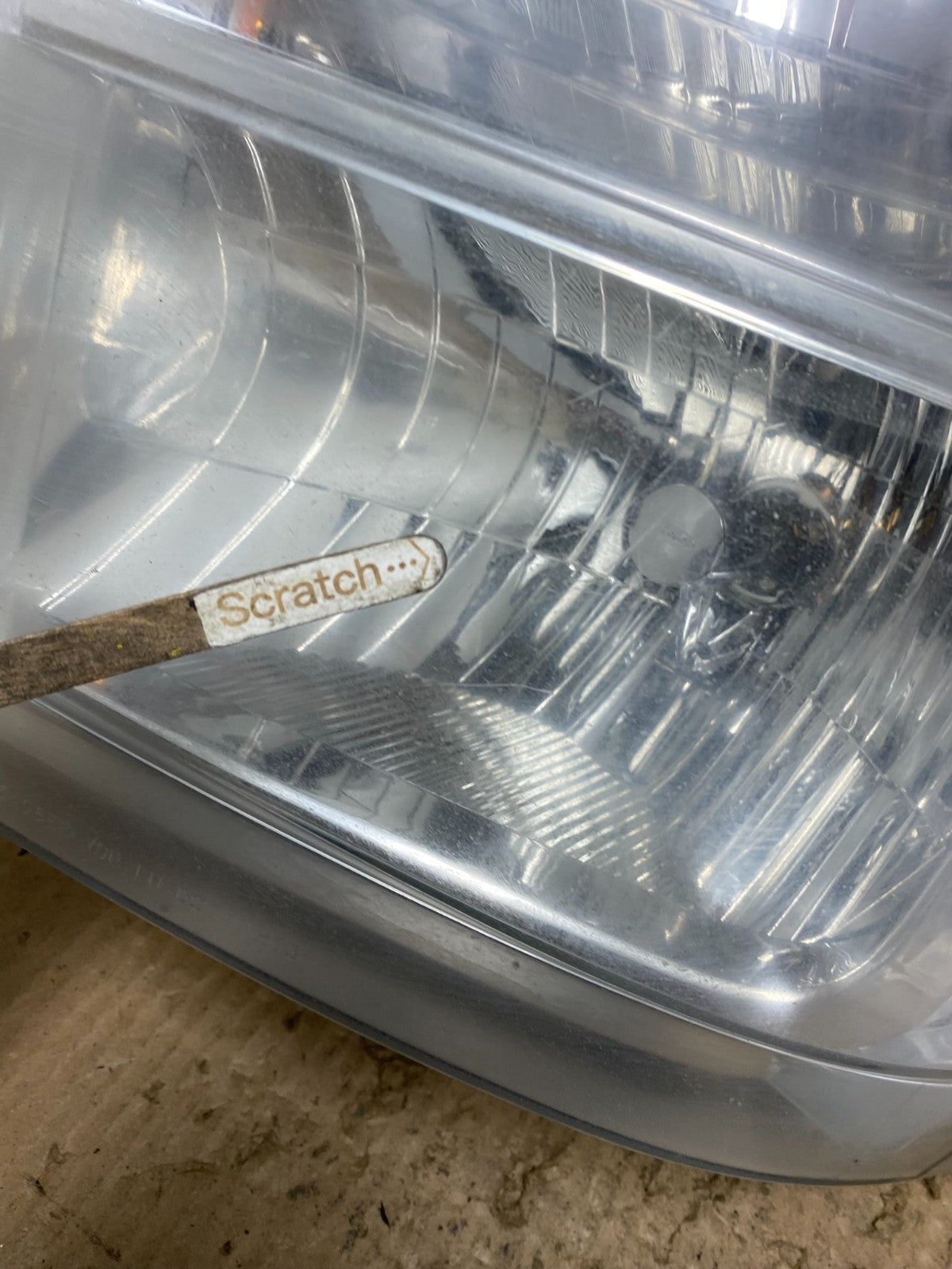 2008-2014 Ford Econoline E150 E250 E350 Left Driver LH Headlight OEM W7967 DW3