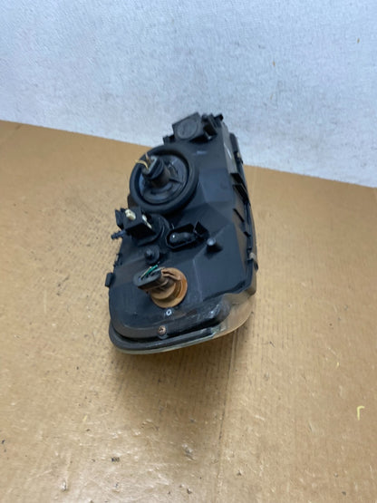 1999 to 2003 Ford Windstar Left Driver LH Halogen Headlight AE0421 DW8