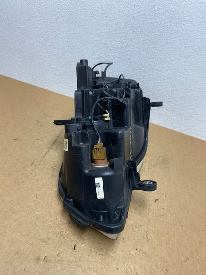 2011 to 2016 Chrysler Town and Country Right Passenger Headlight AC3411 DW7