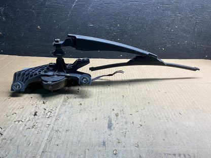 2011 to 2014 Ford Edge Licnoln MKX Rear Windshield Wiper Motor OEM AB0364 DG1